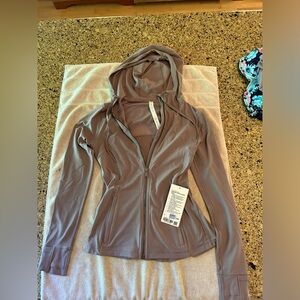 Lululemon BNWT Violet Verbina Nulu define hooded jacket size 8